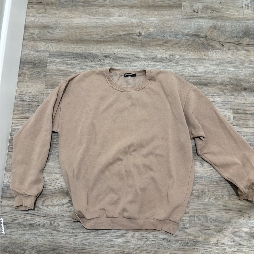 PrettyLittleThing Women's Tan Crewneck Sweater